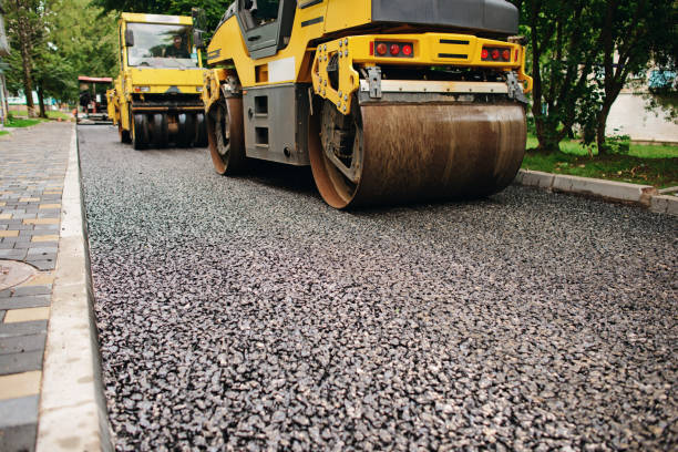 Best Decorative Driveway Pavers  in Fort Scott, KS